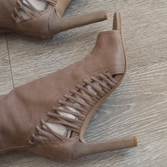 NWT Vince Camuto suede over the knee boots open toe Size 5.5M Shassa style - Picture 6 of 14